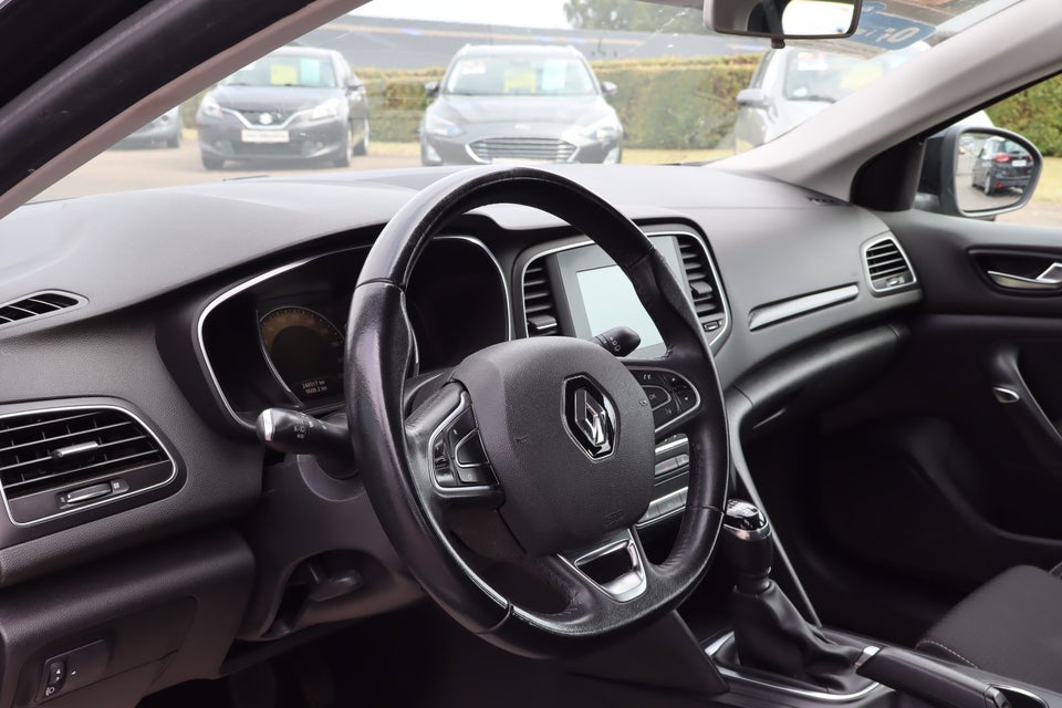 Renault Megane IV 1,2 TCe 100 Zen Sport Tourer 5d