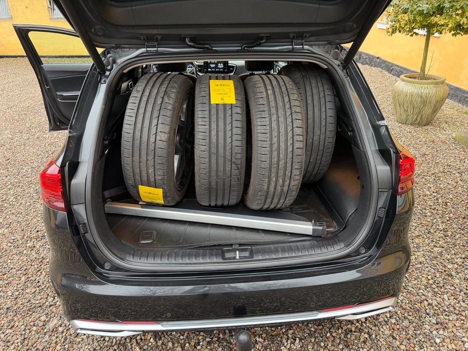 Kia Ceed 1,6 PHEV Upgrade SW DCT 5d