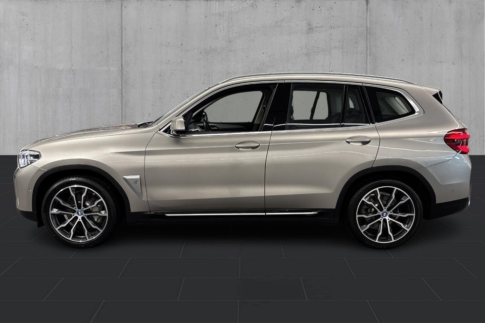 BMW iX3 Charged Plus 5d