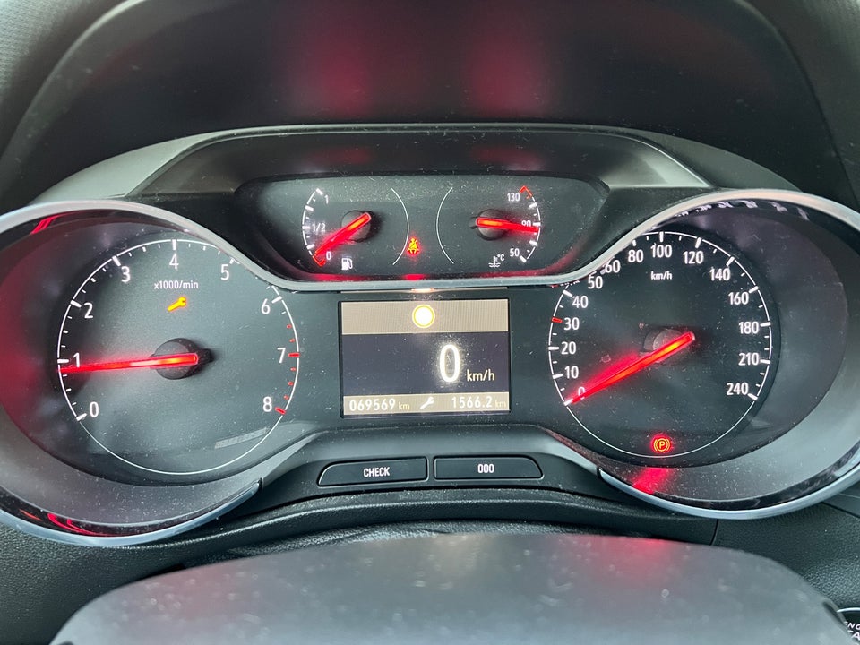 Opel Crossland 1,2 Cosmo 5d