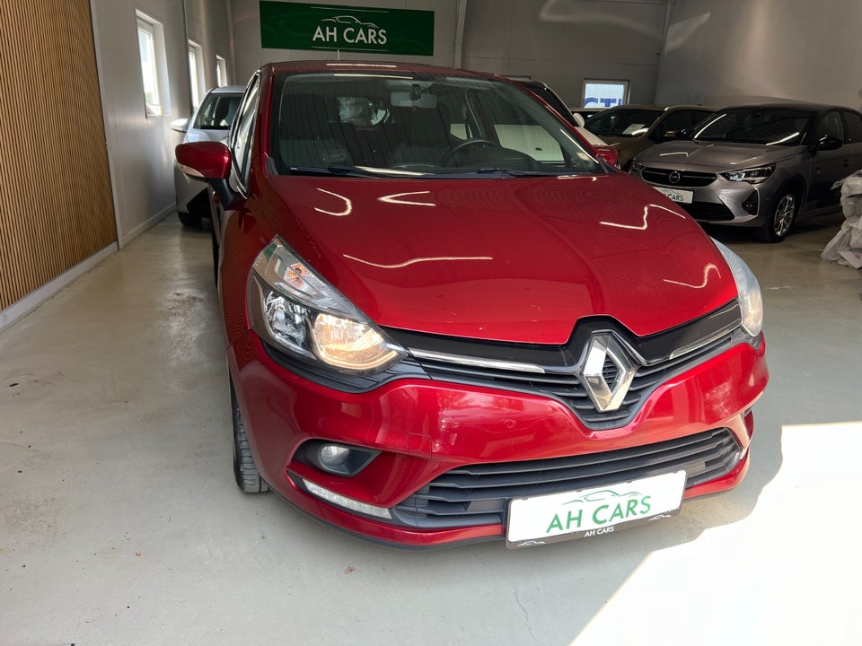 Renault Clio IV 1,5 dCi 90 Zen 5d