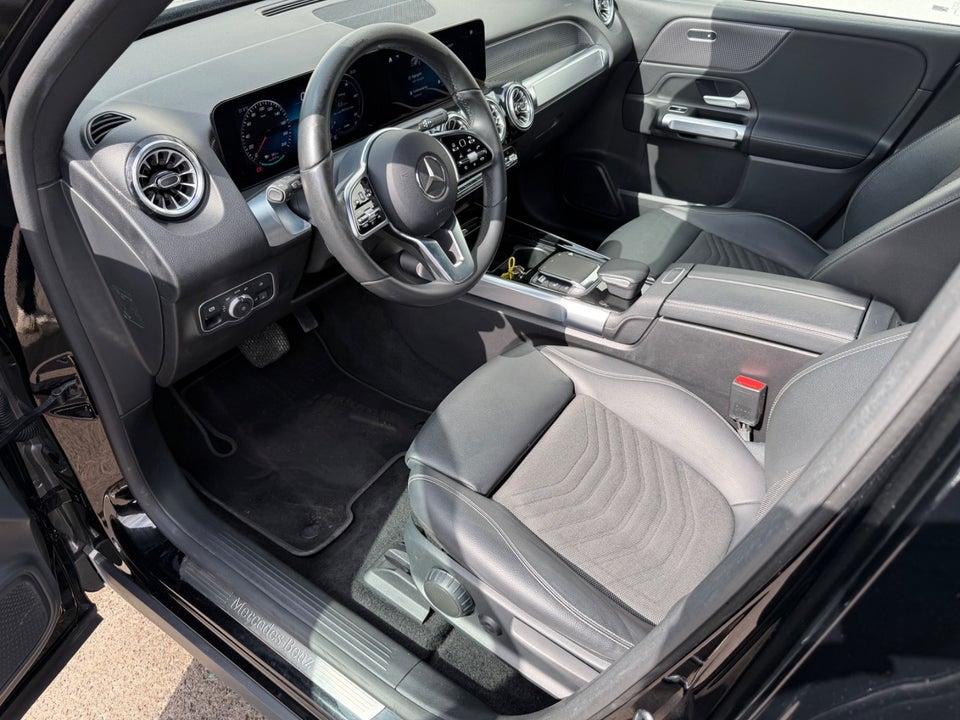 Mercedes EQB250 7prs 5d