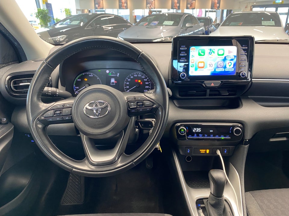 Toyota Yaris 1,5 Hybrid Essential e-CVT 5d