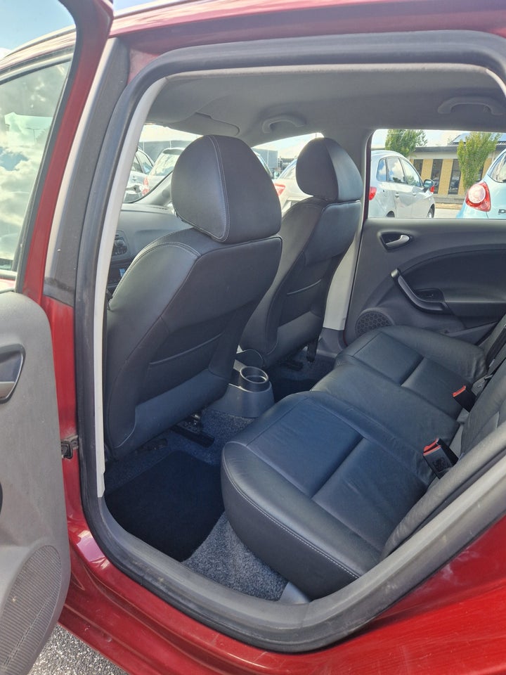 Seat Ibiza 1,6 TDi 105 Style ST 5d