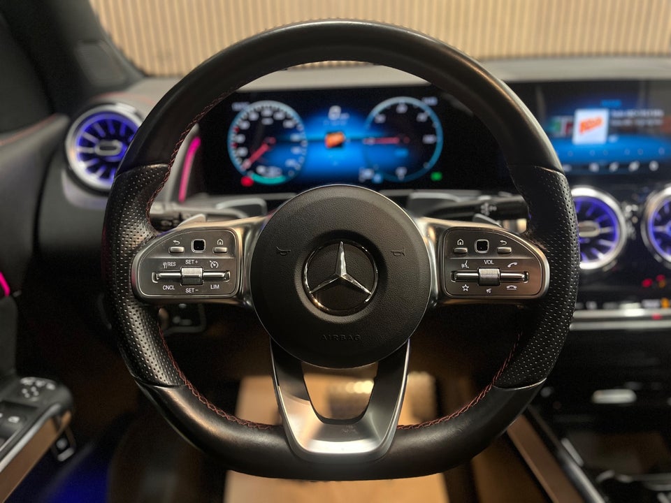 Mercedes EQB250 AMG Line 5d