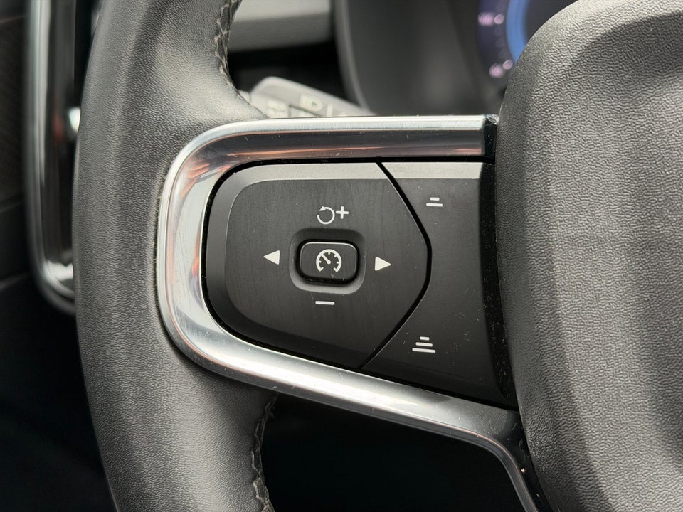 Volvo XC40 ReCharge Extended Range Ultimate 5d