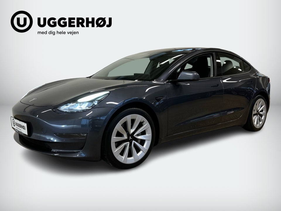 Tesla Model 3 Long Range AWD 4d