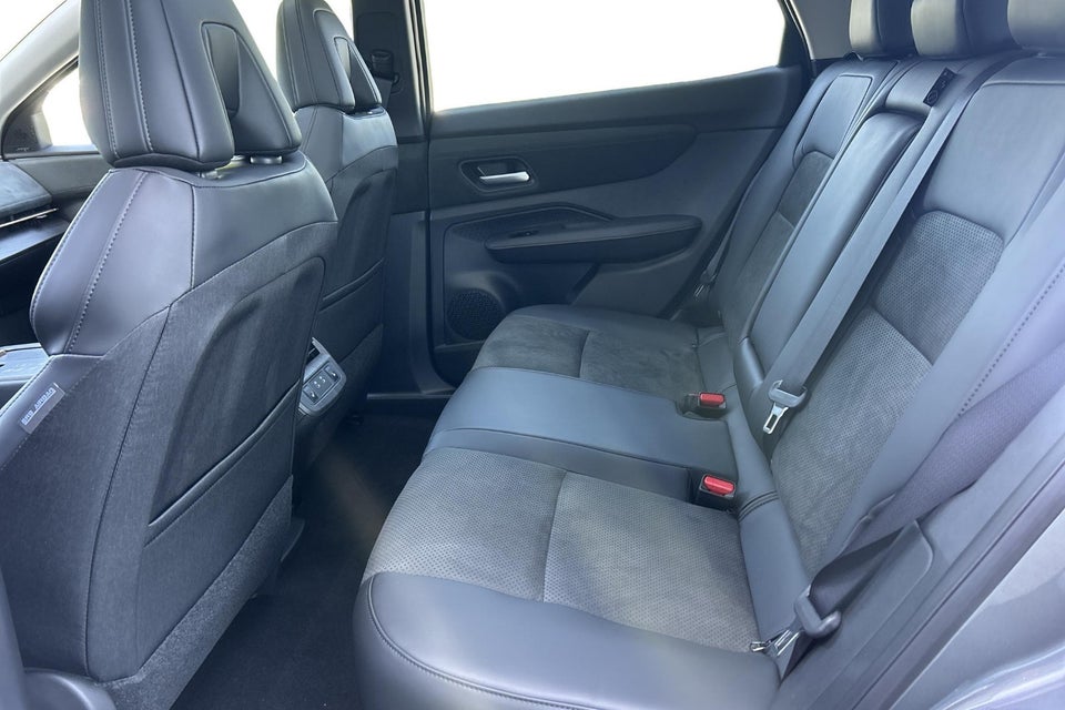 Nissan Ariya 87 Evolve e-4ORCE 5d