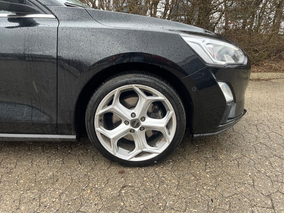 Ford Focus 1,0 EcoBoost Titanium stc. aut. 5d