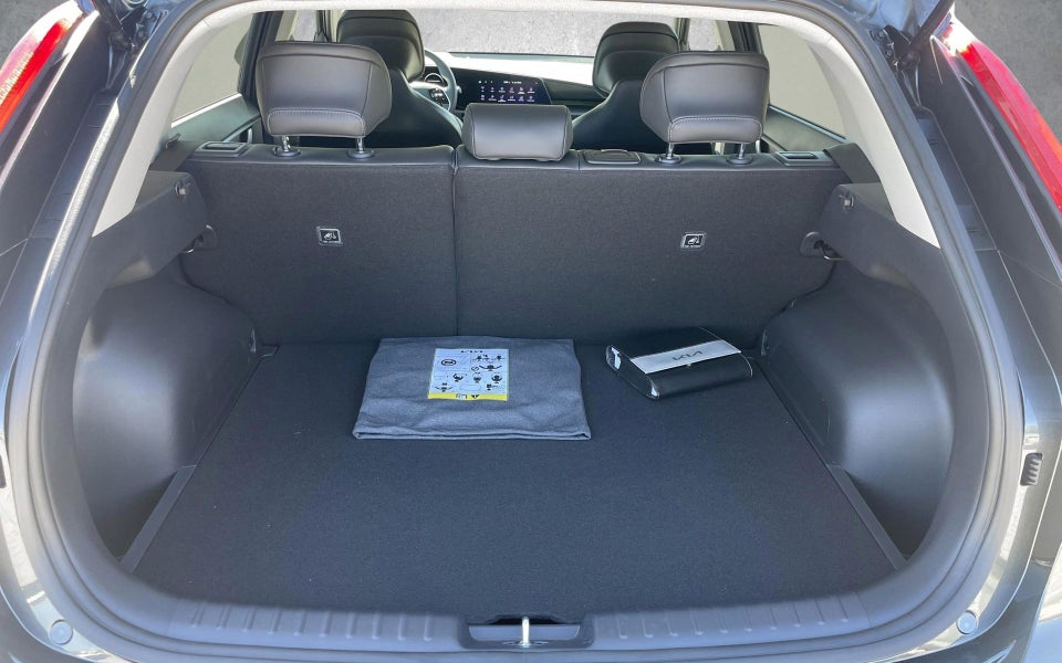 Kia Niro 64 EV Prestige 5d