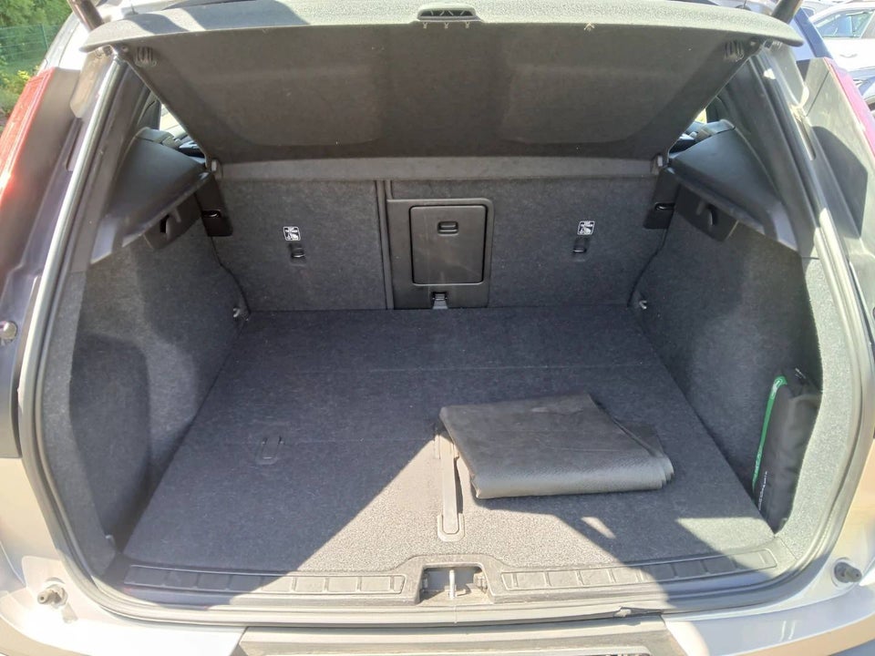 Volvo XC40 P6 ReCharge Plus 5d