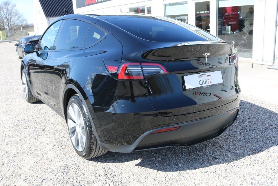 Tesla Model Y RWD 5d