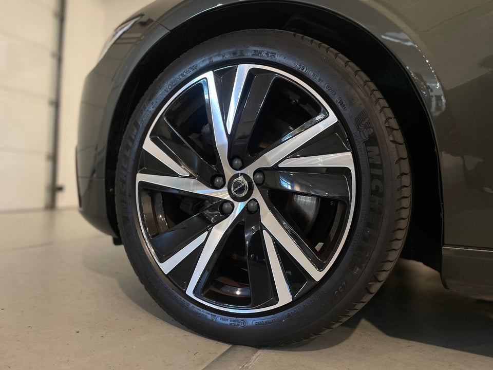 Volvo V90 2,0 T8 ReCharge R-Design aut. AWD 5d