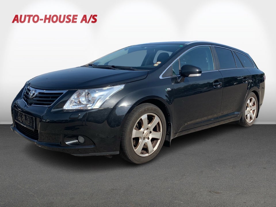 Toyota Avensis 2,2 D-CAT 150 T3 stc. aut. 5d