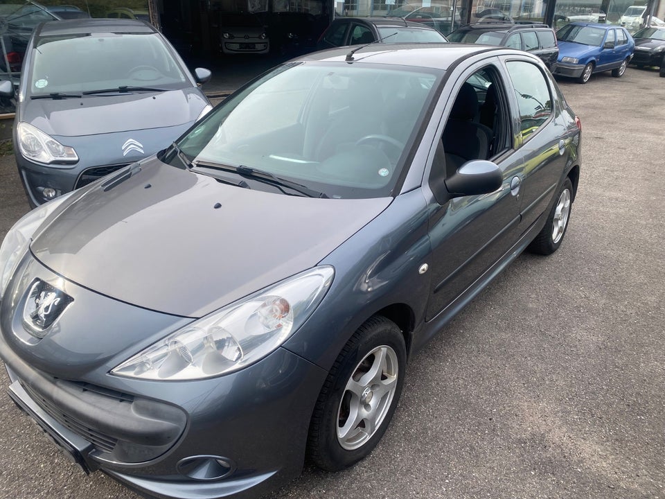 Peugeot 206+ 1,4 HDi 68 5d