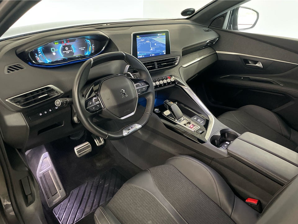 Peugeot 3008 1,6 Hybrid GT Line EAT8 5d