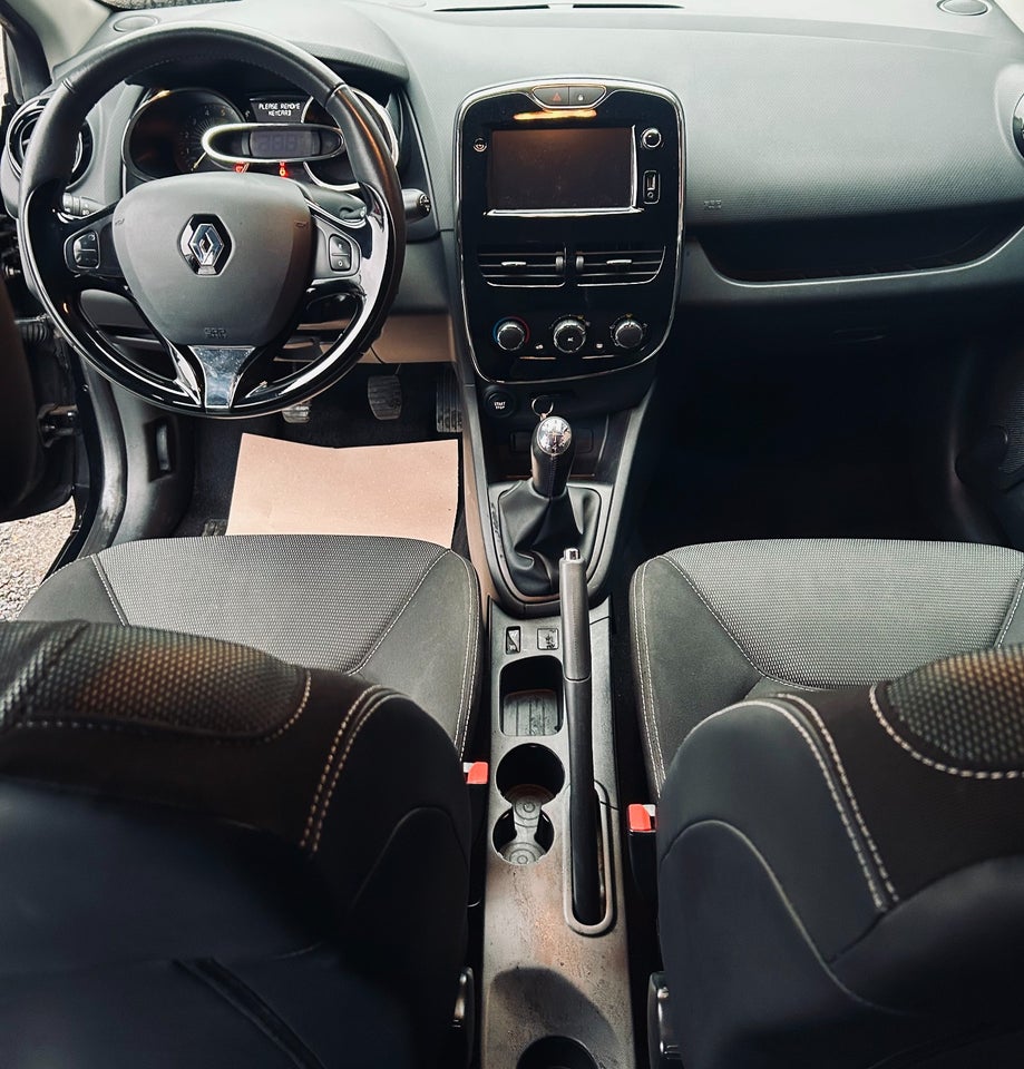 Renault Clio IV 1,5 dCi 75 Expression 5d