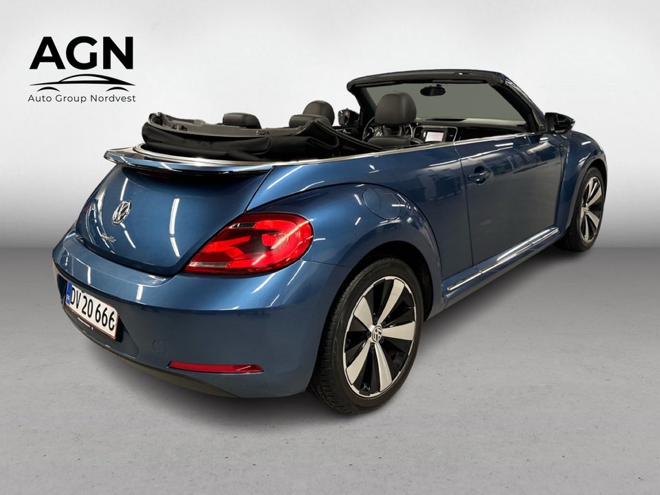 VW The Beetle 1,4 TSi 150 Design Cabriolet 2d