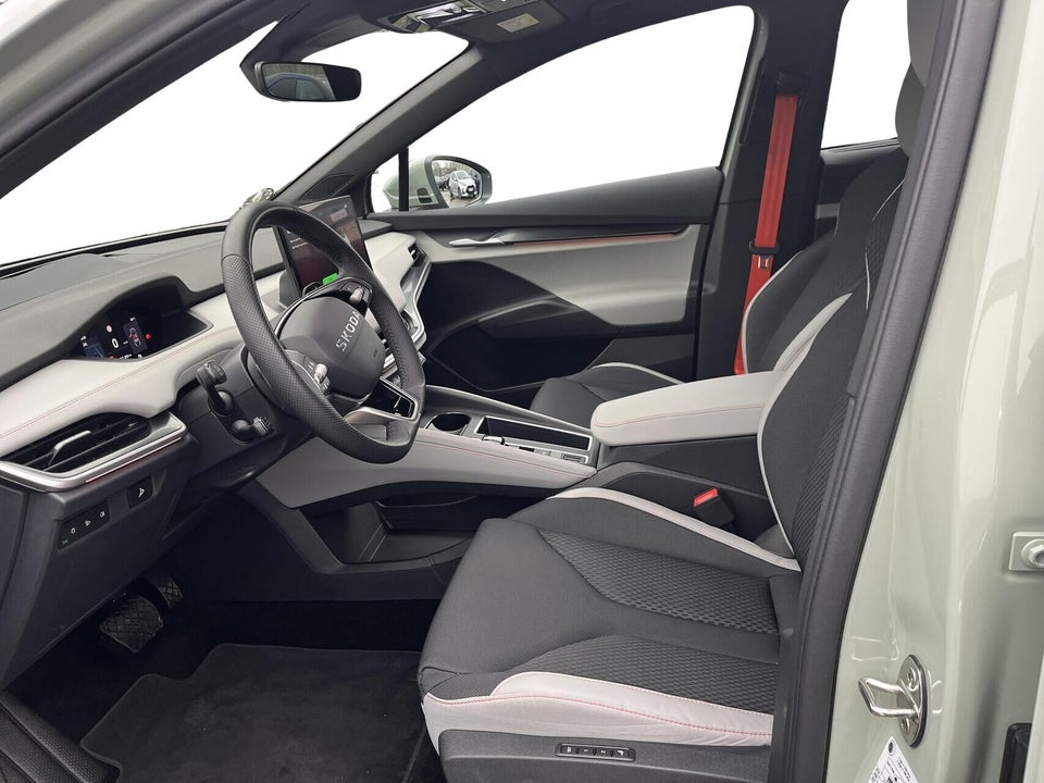 Skoda Elroq 85 iV Lodge 5d