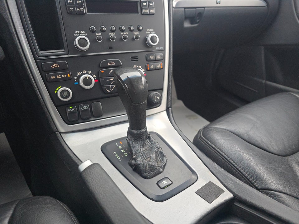 Volvo V70 2,4 D 163 aut. 5d