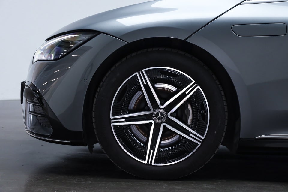 Mercedes EQE350 AMG Line 4d