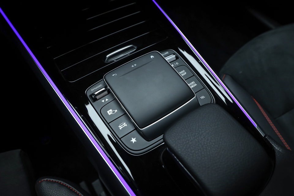 Mercedes EQB250+ AMG Line 5d