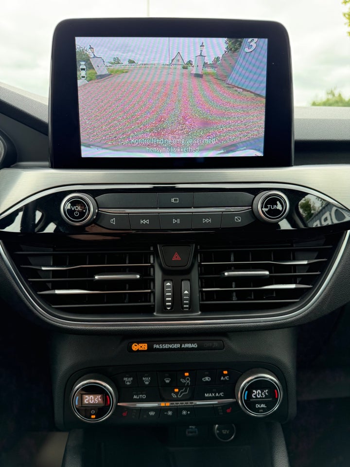 Ford Kuga 2,5 PHEV Titanium CVT 5d