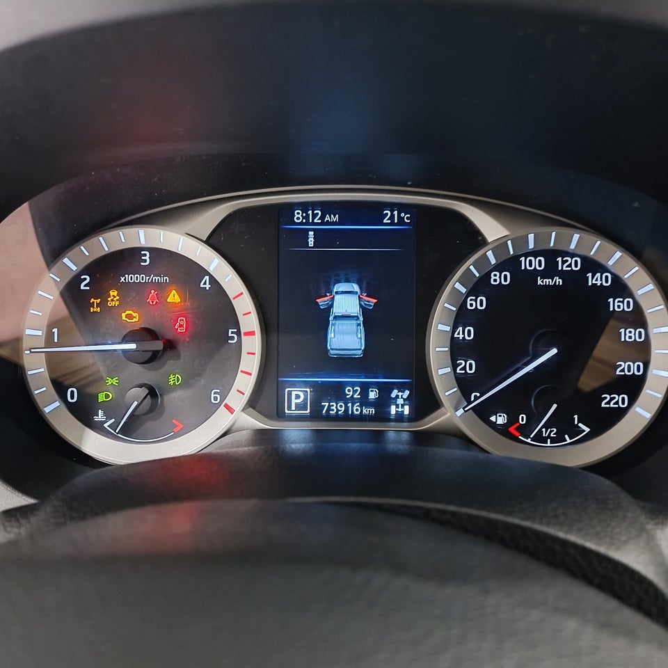 Nissan Navara 2,3 dCi 190 Db.Kab Tekna aut. 4d