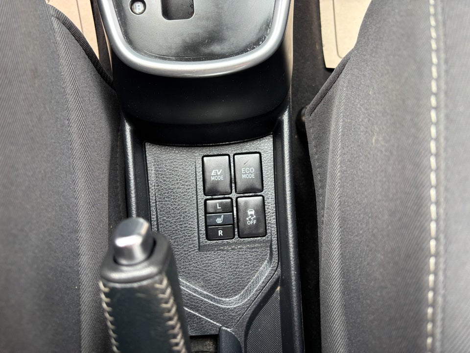 Toyota Yaris 1,5 Hybrid H2 e-CVT 5d