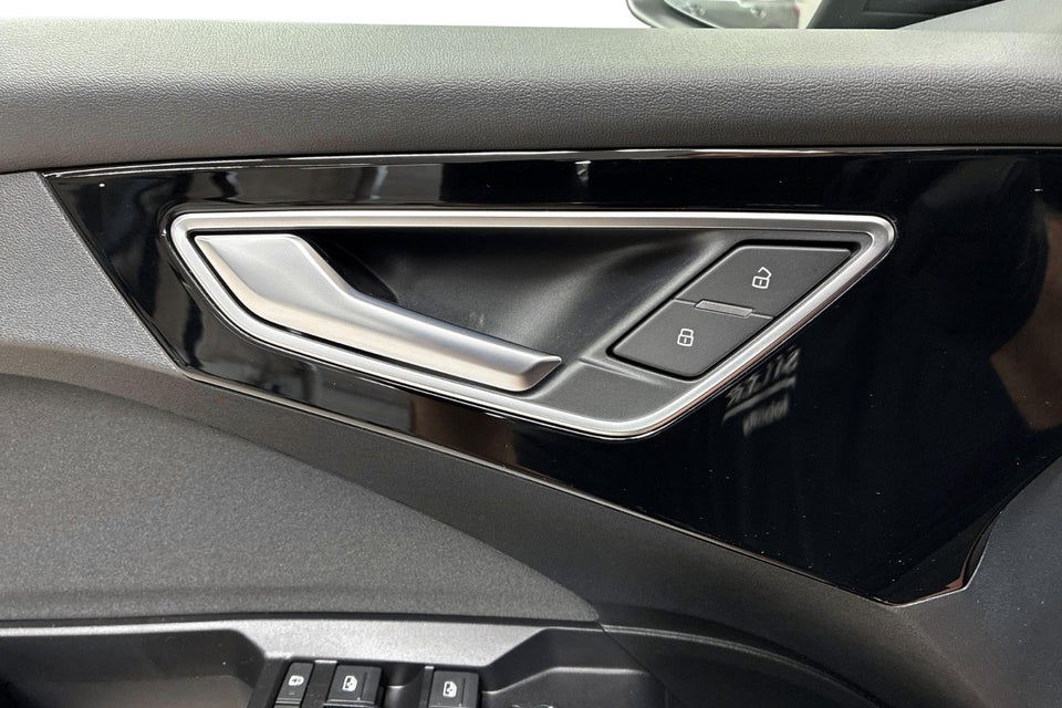 Audi Q4 e-tron 45 Progress 5d