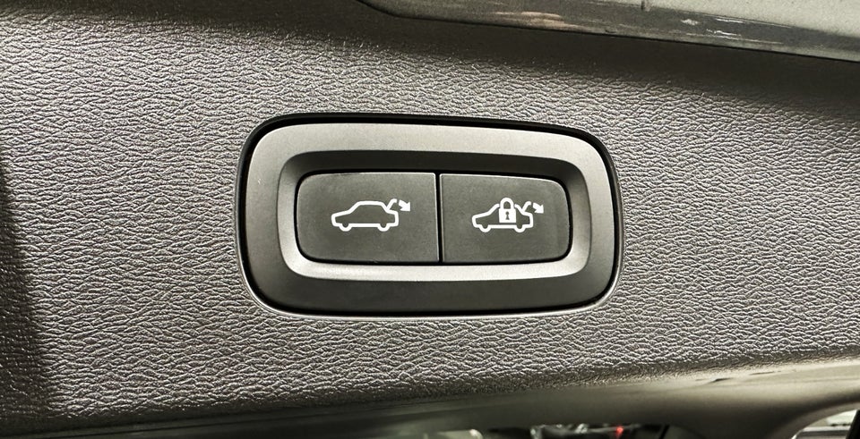 Volvo V60 2,0 T4 190 Momentum aut. 5d