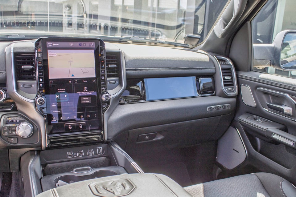 Dodge RAM 1500 3,0 Laramie Night aut. 4d