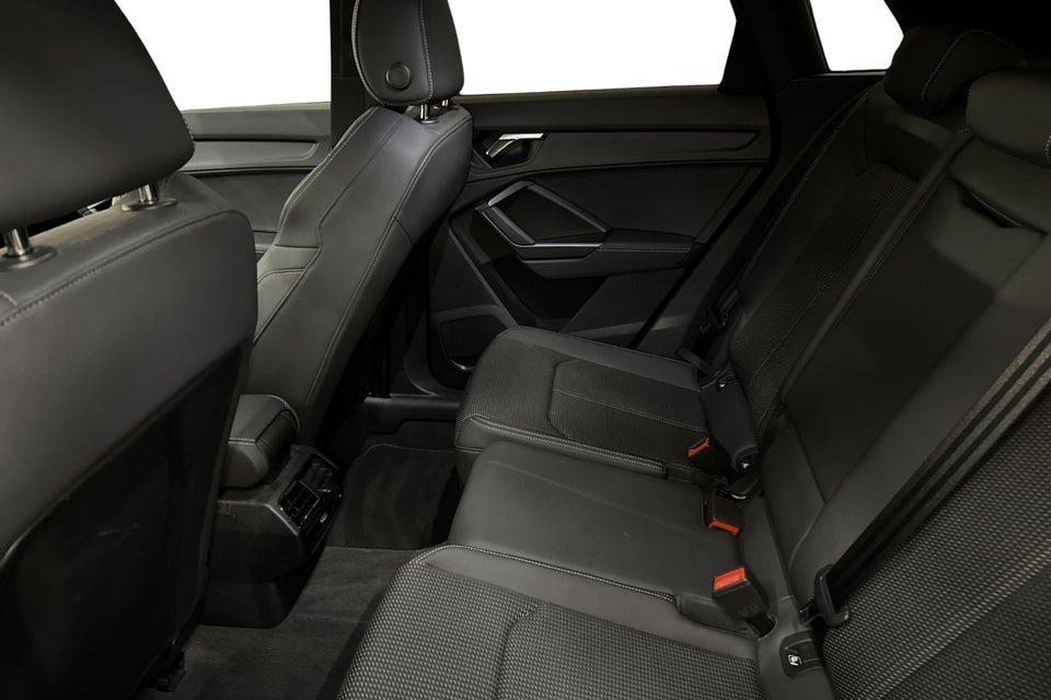 Audi Q3 45 TFSi e S-line plus S-tr. 5d