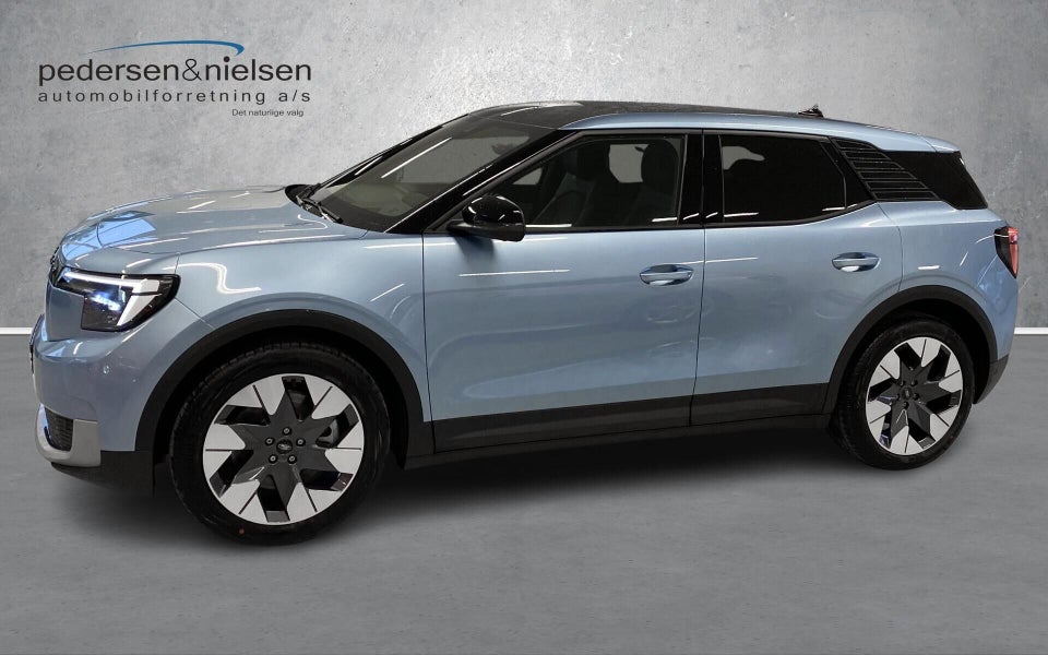 Ford Explorer 82 Premium Extended Range 5d