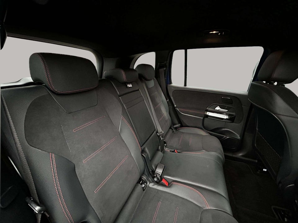 Mercedes EQB300 AMG Line 4Matic 5d