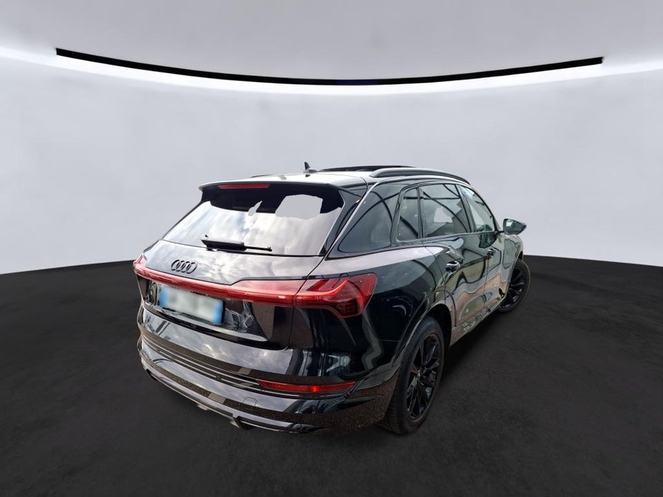 Audi e-tron 55 S-line quattro 5d