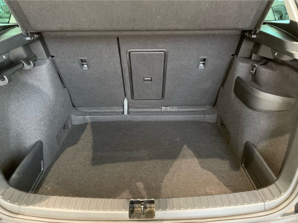 Skoda Karoq 1,5 TSi 150 Celebration DSG 5d