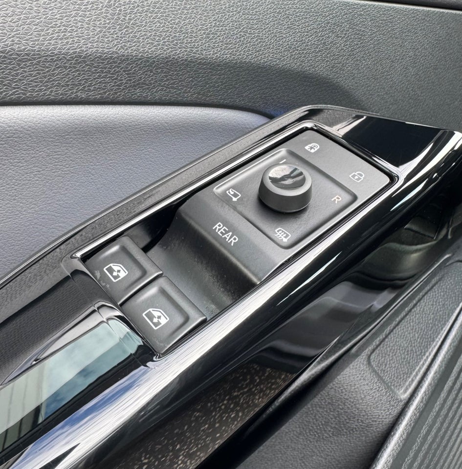 VW ID.4 52 Pure Performance 5d