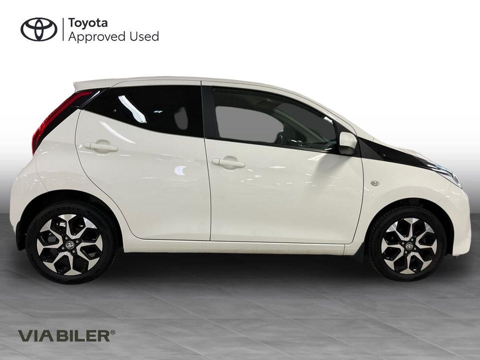 Toyota Aygo 1,0 VVT-i x-pose 5d