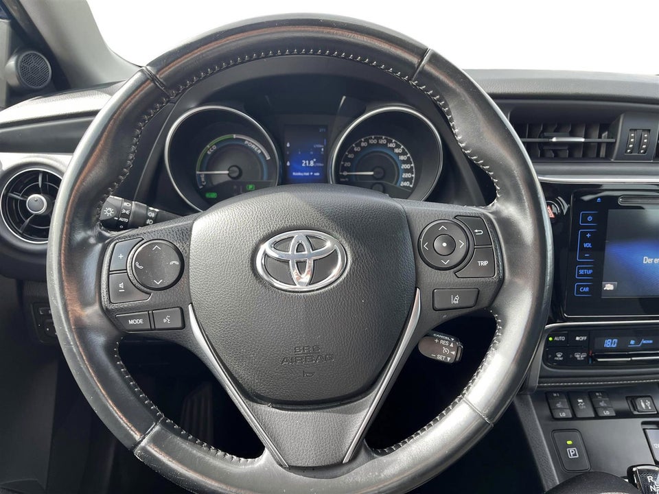 Toyota Auris 1,8 Hybrid H2 Selected Touring Sports CVT 5d