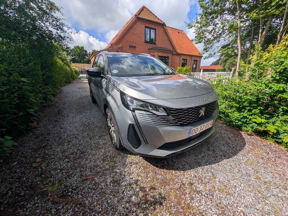Peugeot 3008 1,6 Hybrid Allure Pack EAT8 5d