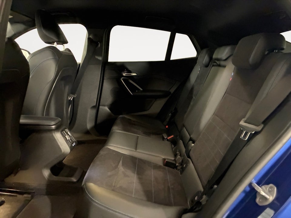 BMW iX2 xDrive30 M-Sport Premium 5d