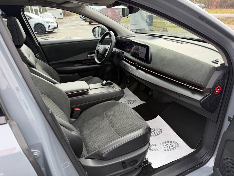 Nissan Ariya 87 Evolve 5d