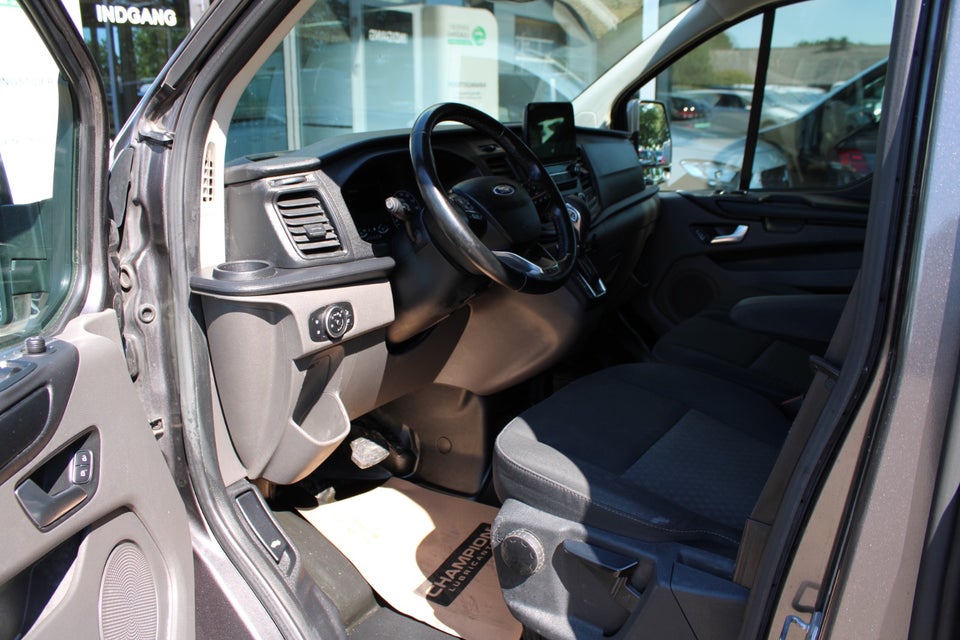 Ford Transit Custom 300 L2 2,0 TDCi 130 Trend aut.