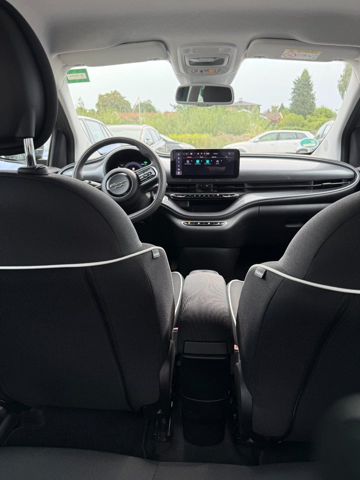 Fiat 500e 42 Icon Plus 3d