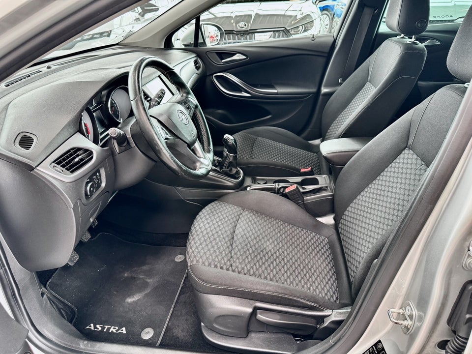 Opel Astra 1,4 T 150 Enjoy Sports Tourer 5d