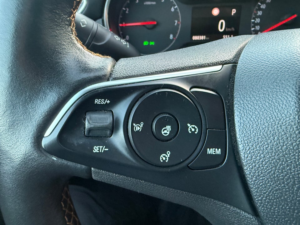 Opel Crossland X 1,2 T 130 Elegance aut. 5d