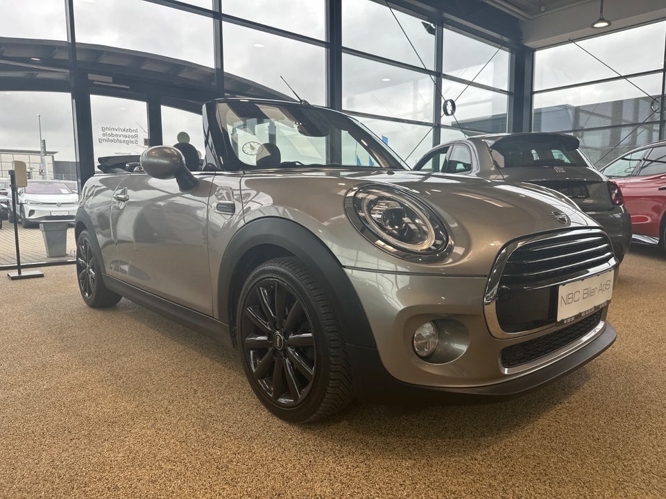 MINI Cooper 1,5 Essential Cabriolet aut. 2d
