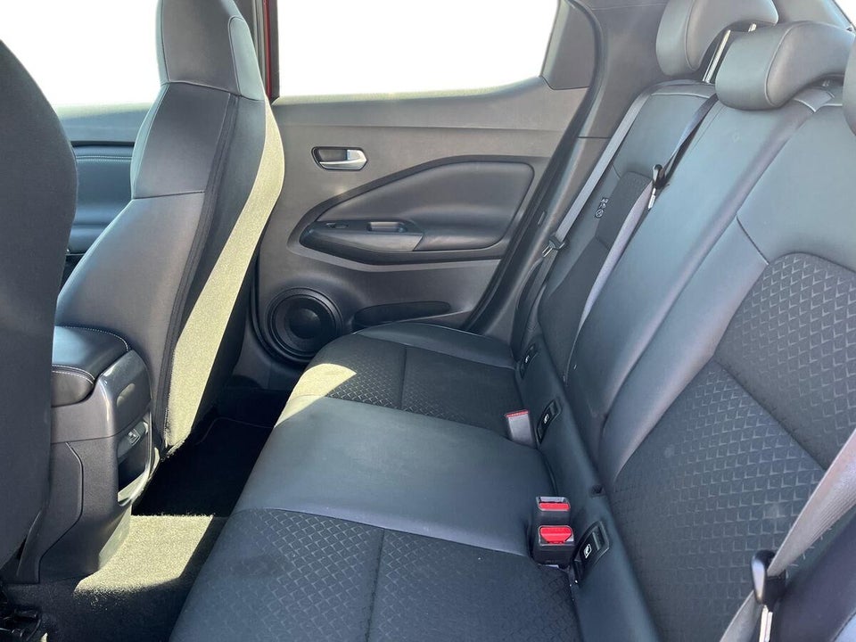 Nissan Juke 1,0 Dig-T 114 N-Connecta 5d