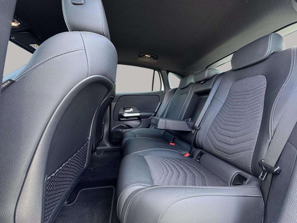 Mercedes EQA250+ Progressive 5d